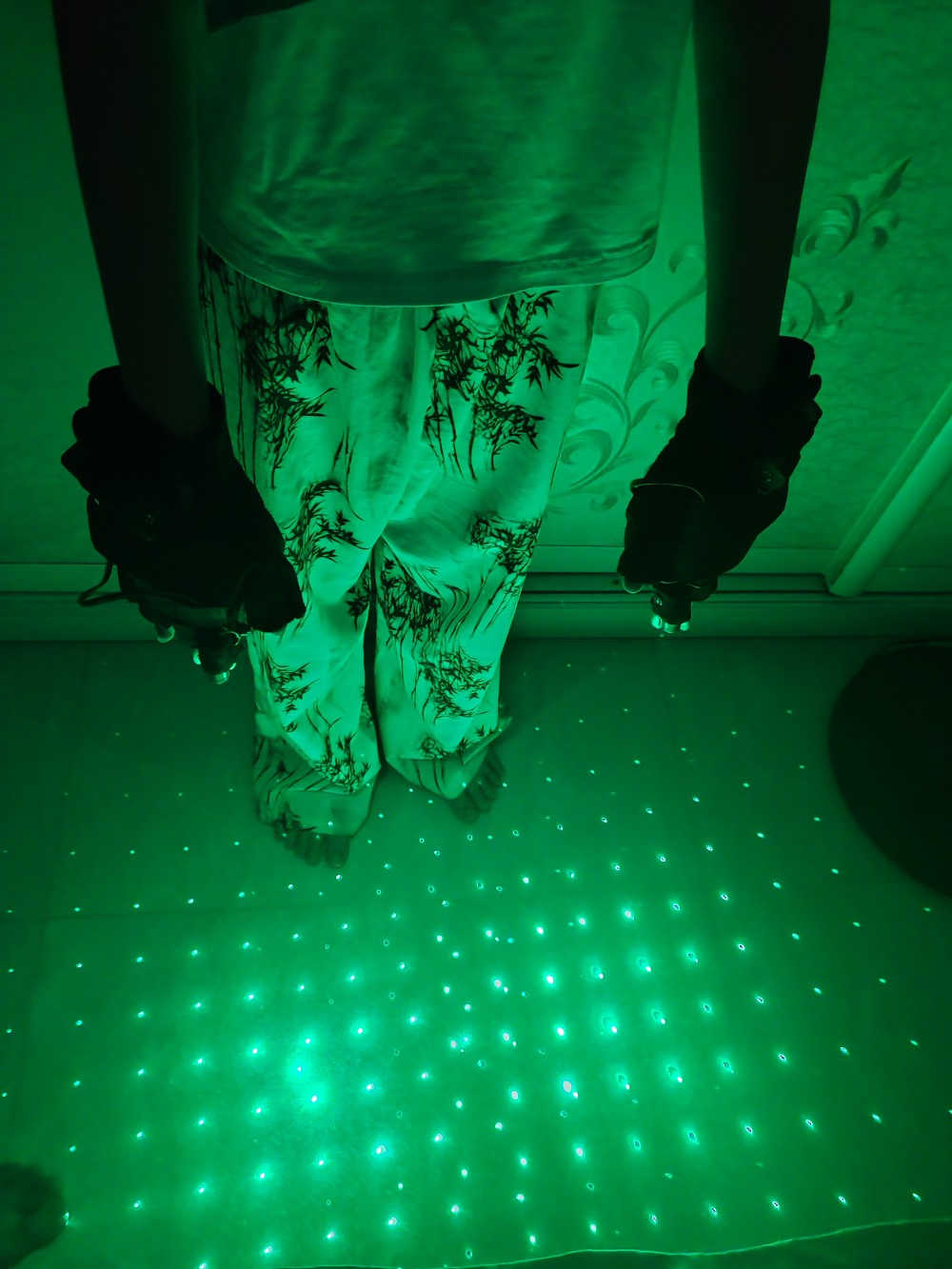 Zielone Laserowe Rękawice Lase – Led Gloves Music recenzja i cena